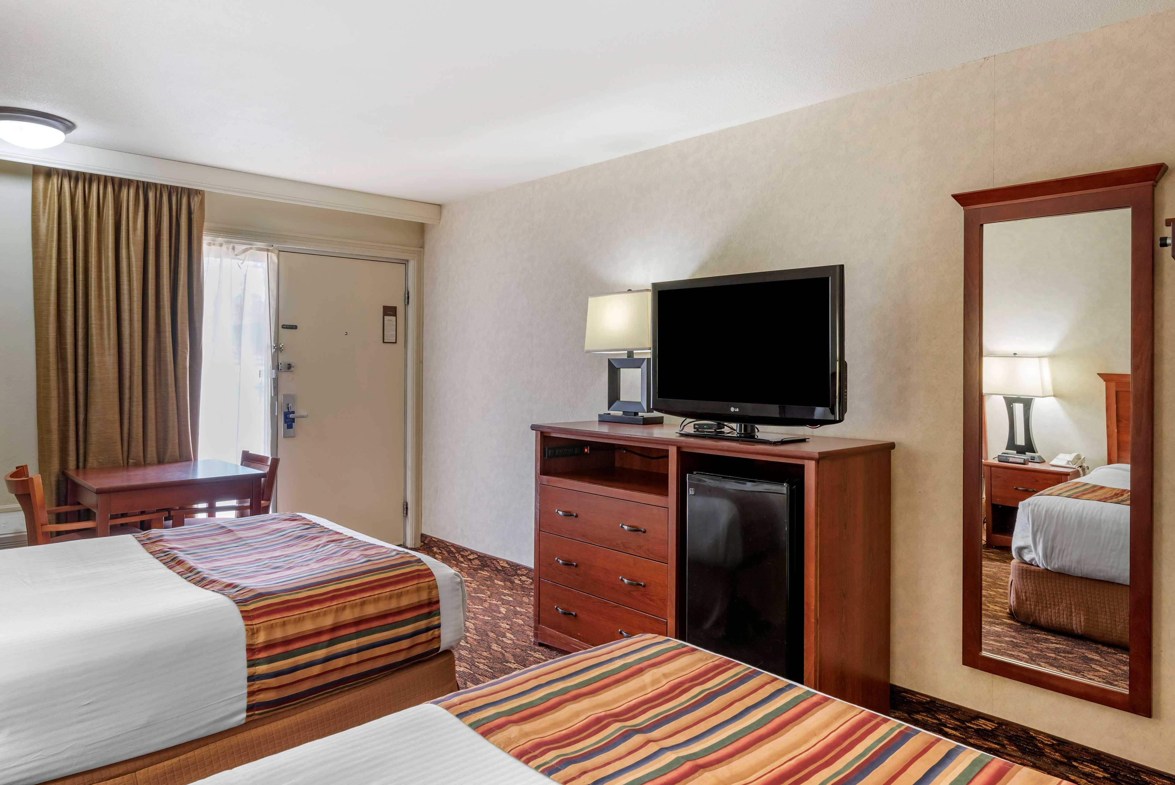 Best Western Sherwood Inn Clarksville Exterior foto