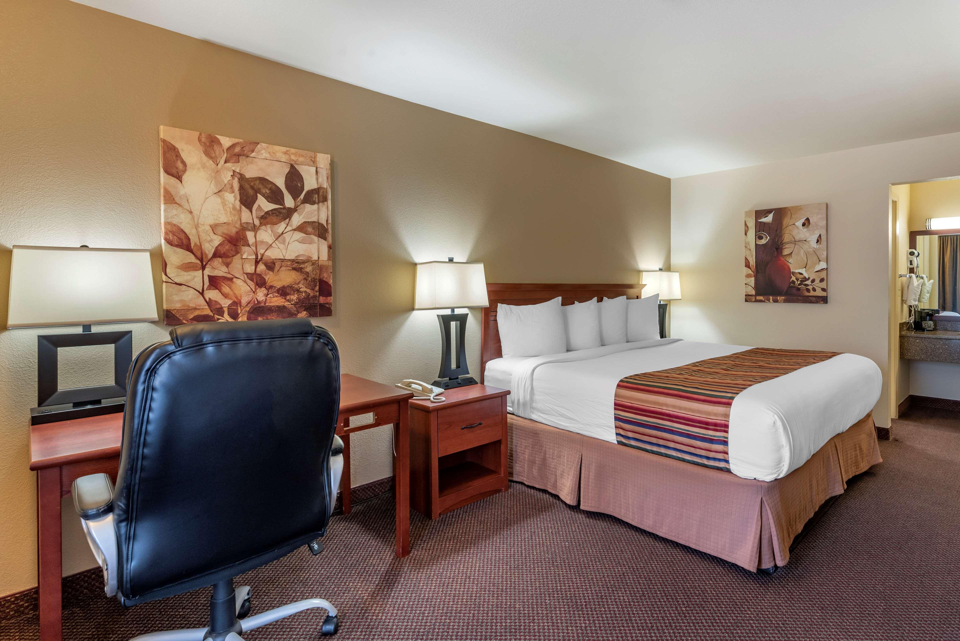 Best Western Sherwood Inn Clarksville Exterior foto