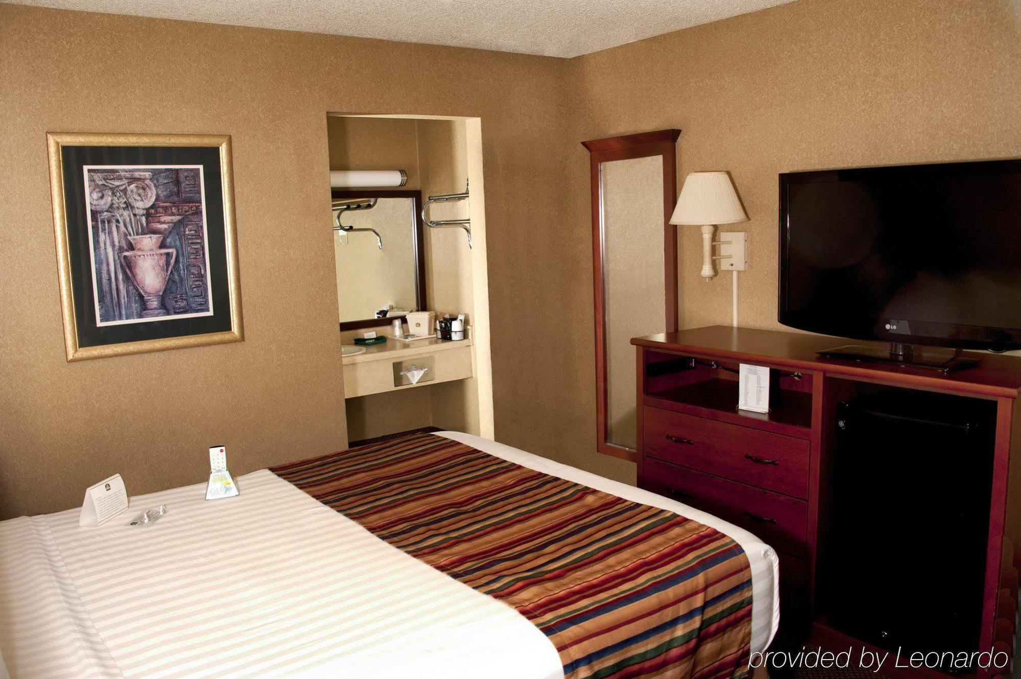 Best Western Sherwood Inn Clarksville Zimmer foto